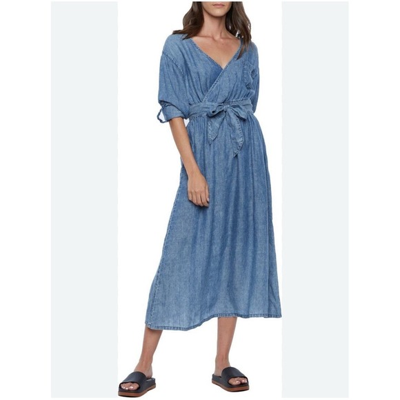 NEW Wash Lab Crossover Faux Wrap Dress Denim Midi Blue Size Medium Linen Blend - Picture 1 of 6